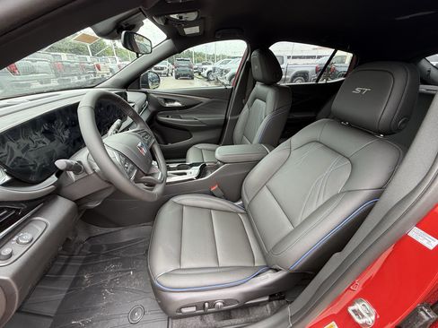 New 2026 Buick Envista Sport Touring w/ Convenience I Package FWD image 17