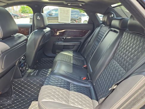 Used 2017 Jaguar XJ L Portfolio AWD/4WD image 9