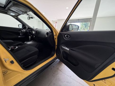 Used 2015 Nissan Juke SV w/ Technology Package AWD/4WD image 21