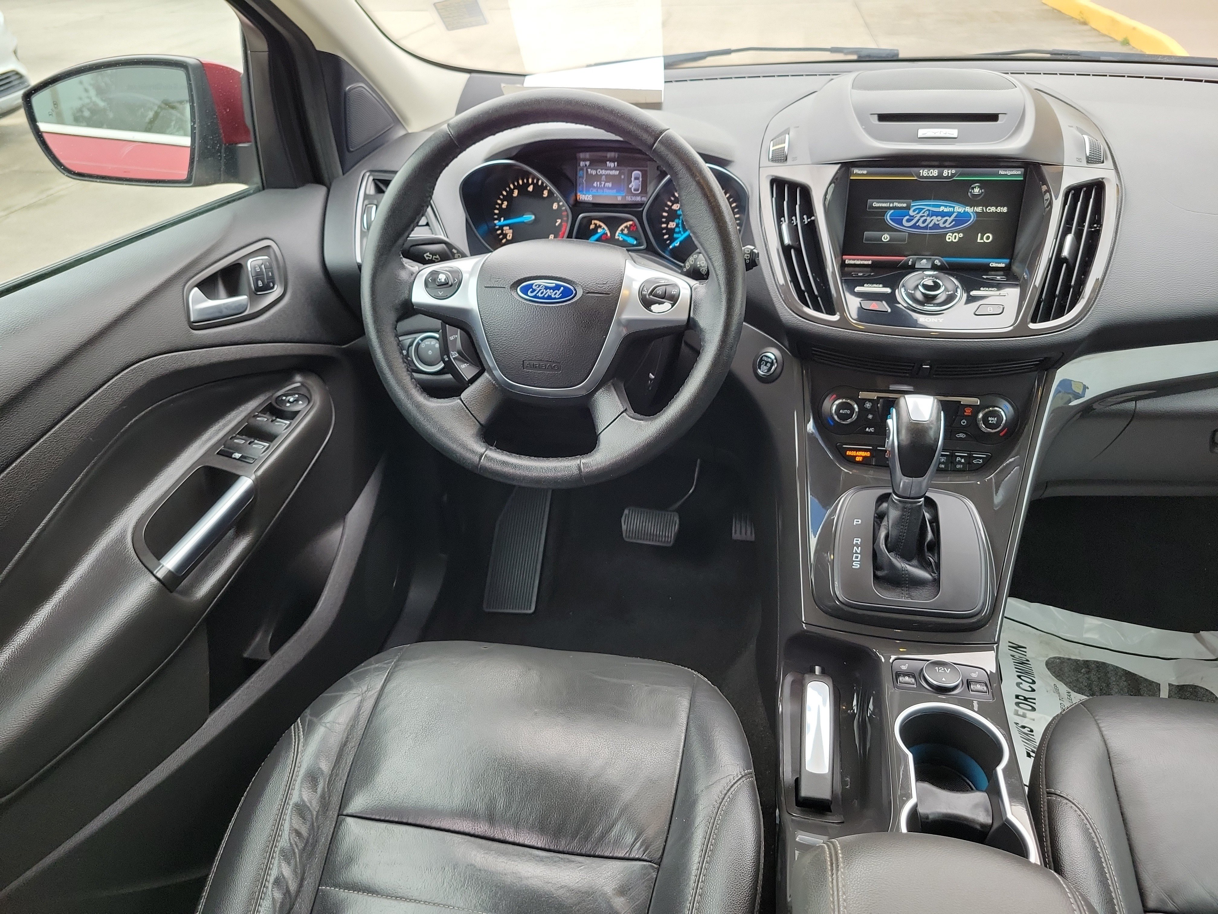 Used 2015 Ford Escape Titanium w/ Equipment Group 301A AWD/4WD image 14