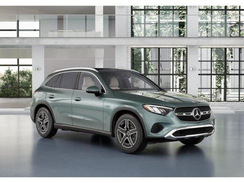 New 2027 Mercedes-Benz GLC 300 4MATIC image 4