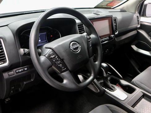 Certified 2023 Nissan Frontier SV w/ Tow Package image 26
