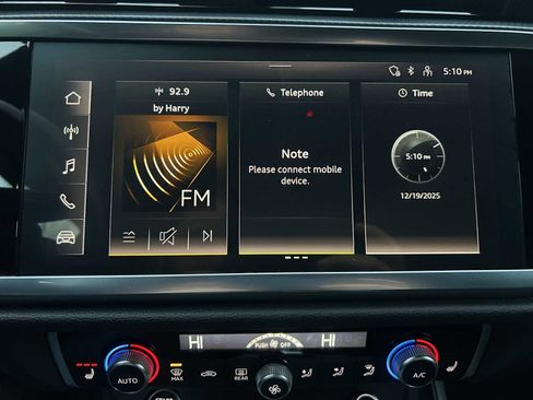 Used 2023 Audi Q3 2.0T Premium image 15