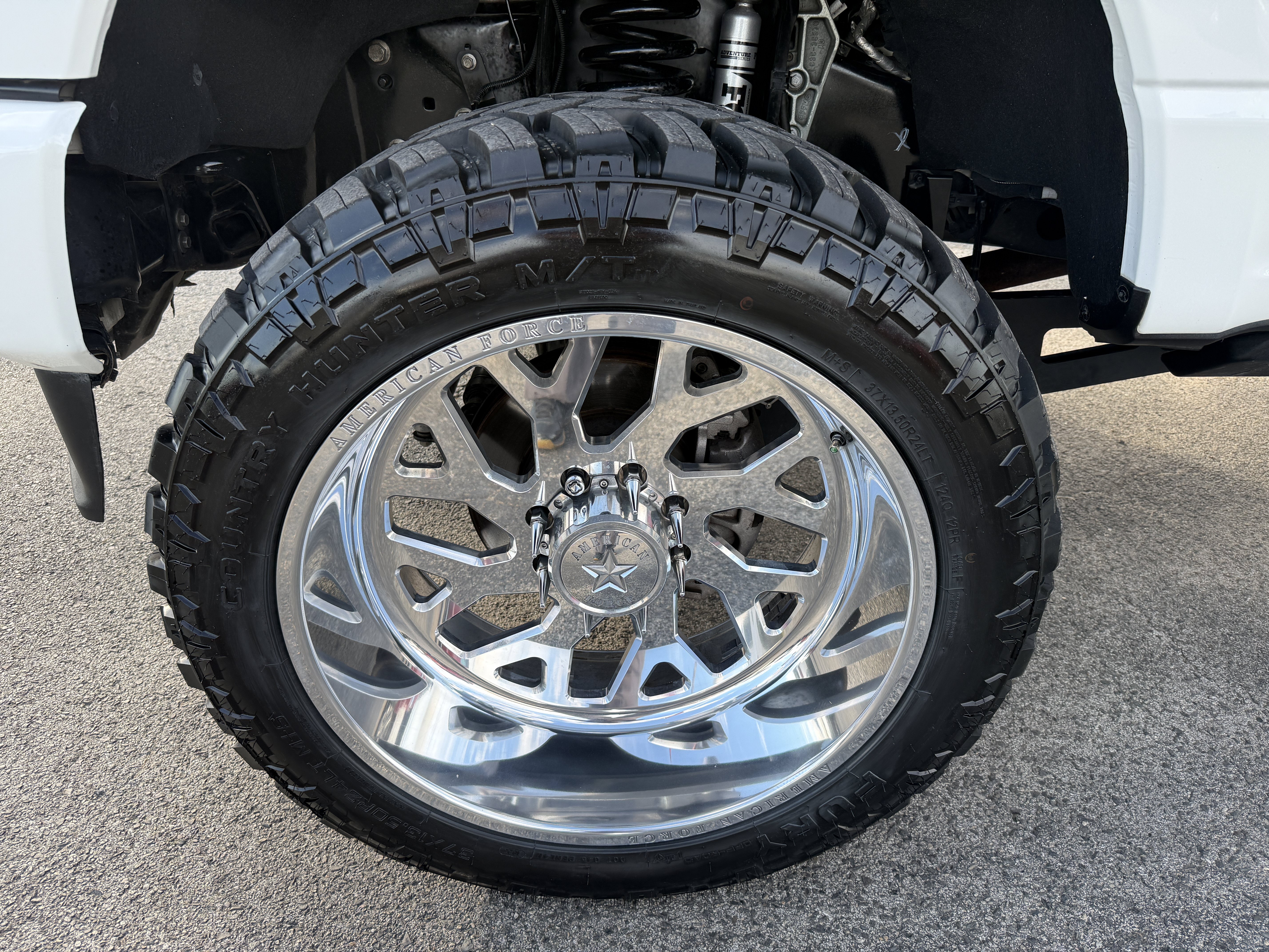 Used 2024 Ford F250 Platinum AWD/4WD image 9