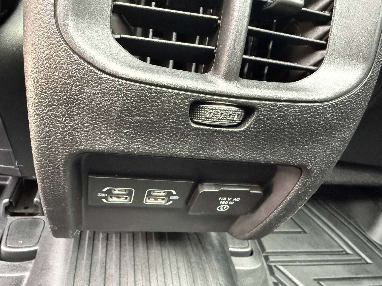 Used 2021 Jeep Cherokee Limited AWD/4WD image 27