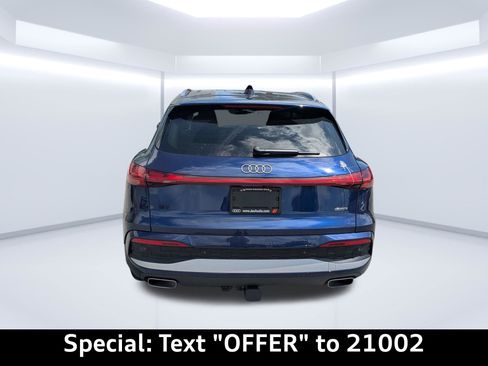 Certified 2025 Audi Q5 Prestige AWD/4WD image 6
