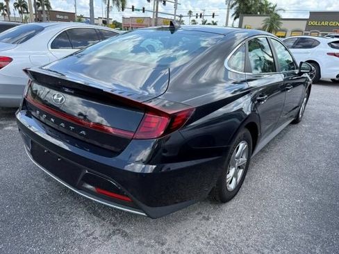 Used 2023 Hyundai Sonata SE FWD image 5