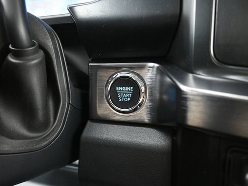 Used 2023 Ford F350 Lariat w/ Tremor Off-Road Package AWD/4WD image 32