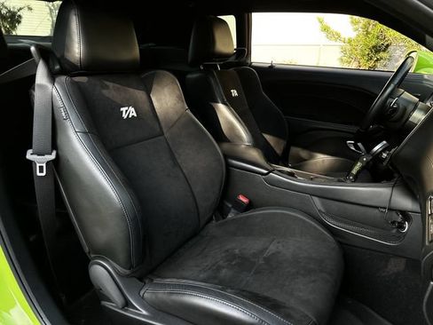 Used 2023 Dodge Challenger R/T Scat Pack RWD image 29