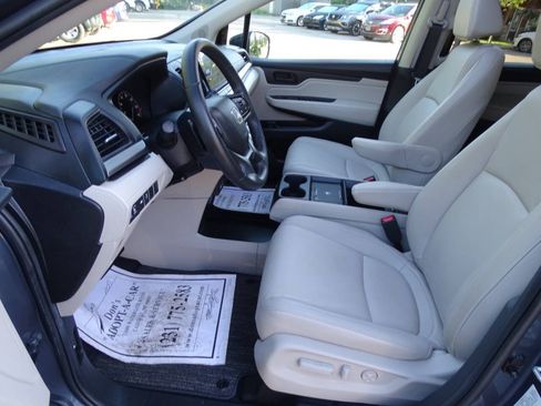 Used 2025 Honda Odyssey EX-L image 14