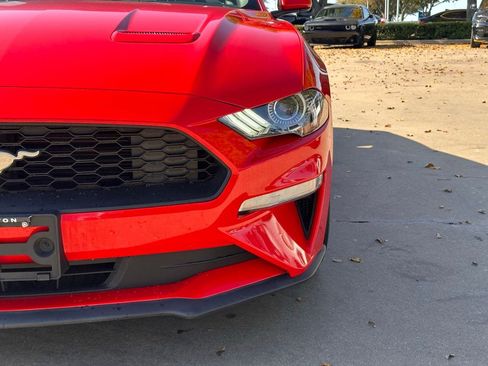 Used 2023 Ford Mustang Premium image 8