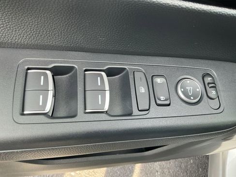 Used 2024 Honda CR-V Sport Touring image 16