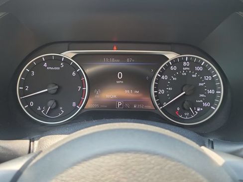 Certified 2024 Nissan Sentra SV FWD image 23