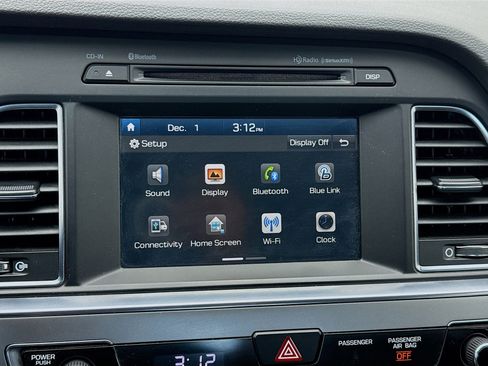 Used 2017 Hyundai Sonata Sport w/ Value Edition Package 02 image 9