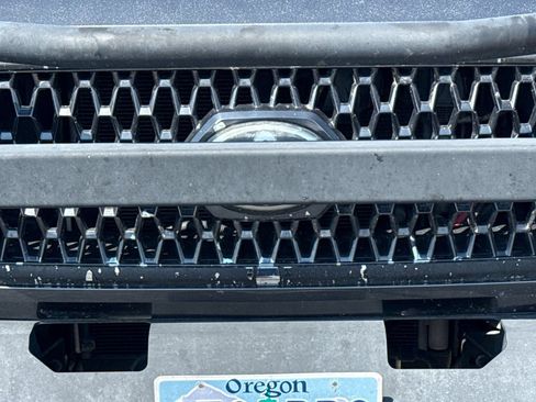 Used 2019 Toyota Tacoma TRD Off-Road AWD/4WD image 45
