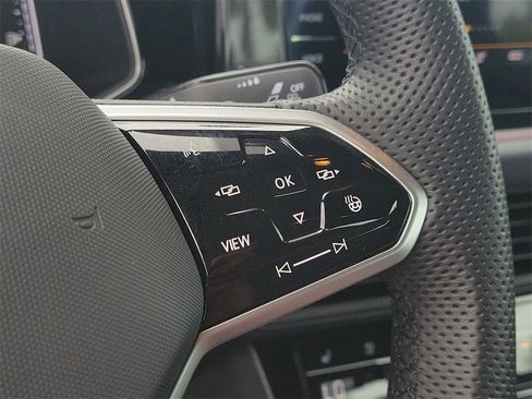 Used 2025 Volkswagen Jetta GLI Autobahn w/ GLI Black Package image 28