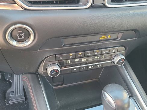 Used 2023 MAZDA CX-5 Carbon Edition image 34
