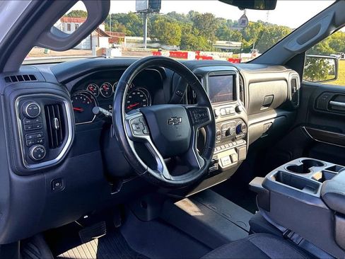 Used 2021 Chevrolet Silverado 1500 RST AWD/4WD image 5