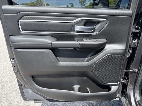 New 2026 RAM 1500 4x4 Crew Cab image 9