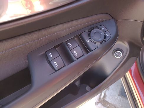 Used 2024 Buick Envista Sport Touring w/ Convenience I Package image 18