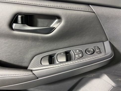 New 2025 Nissan Sentra S FWD image 25