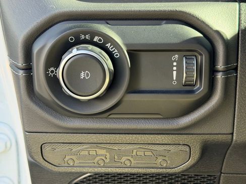 Certified 2024 Jeep Wrangler Sahara image 29