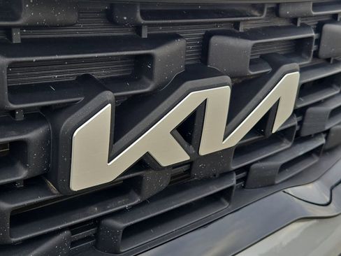 Certified 2022 Kia Telluride EX w/ EX Premium Package image 4