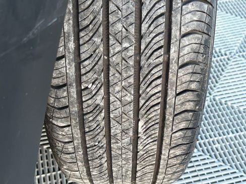 Used 2025 Chevrolet Trax RS w/ Driver Confidence Package image 20