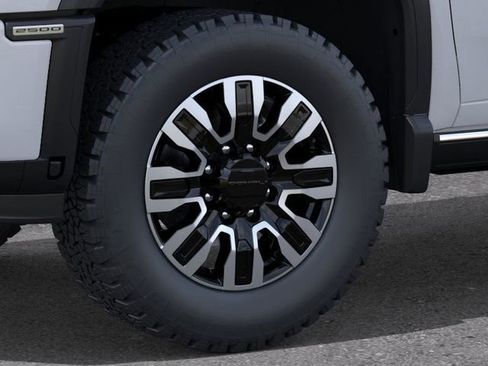 New 2026 GMC Sierra 2500 Denali Ultimate AWD/4WD image 13