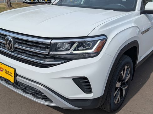Used 2023 Volkswagen Atlas Cross Sport SE AWD/4WD image 16