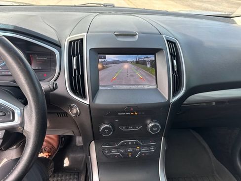 Used 2019 Ford Edge SEL w/ Equipment Group 201A FWD image 6