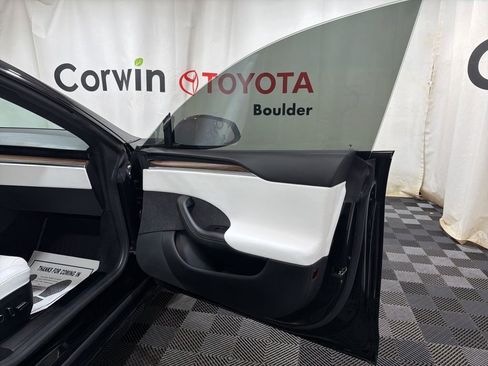 Used 2021 Tesla Model S Long Range image 10