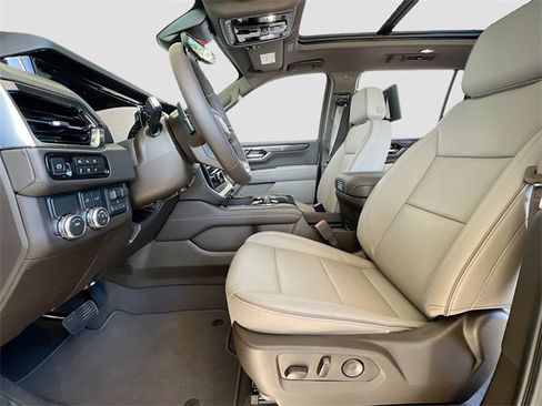 New 2026 GMC Yukon XL Elevation w/ Elevation Premium Package image 15