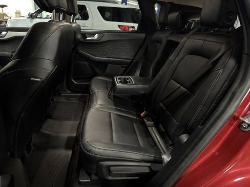 Used 2020 Ford Escape SEL image 10