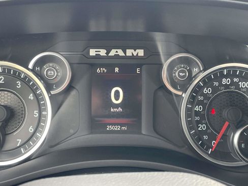 Used 2024 RAM 2500 Big Horn w/ Bed Utility Group image 35