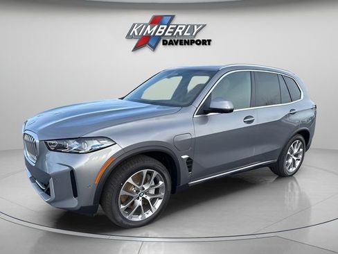 Used 2026 BMW X5 xDrive50e AWD/4WD image 1