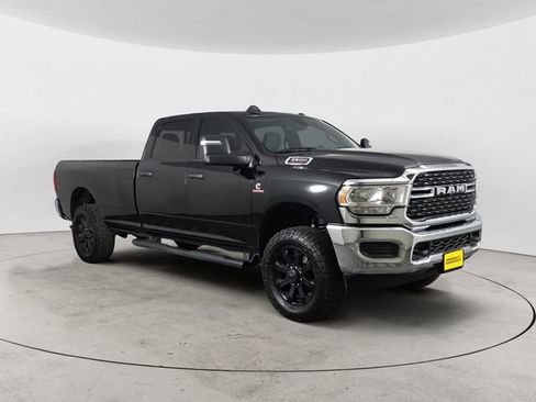 Used 2024 RAM 3500 Tradesman w/ Towing Technology Group image 7