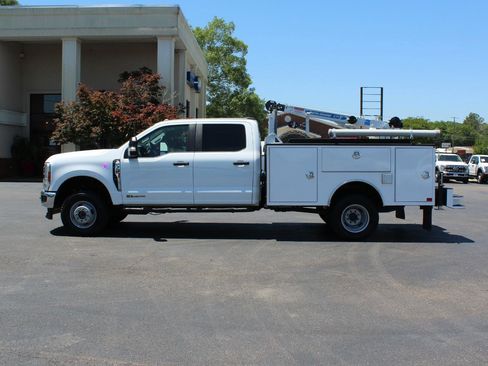 Used 2024 Ford F350 XL w/ XL Chrome Package AWD/4WD image 11