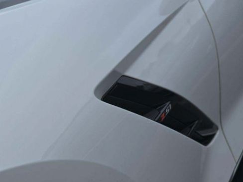 Used 2014 Chevrolet Corvette Stingray Coupe w/ 2LT Preferred Equipment Group RWD image 11