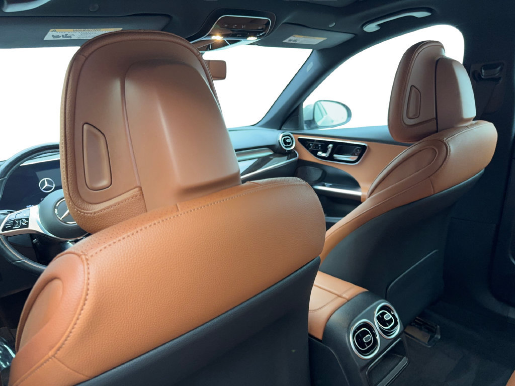 Used 2022 Mercedes-Benz C 300 Sedan image 35