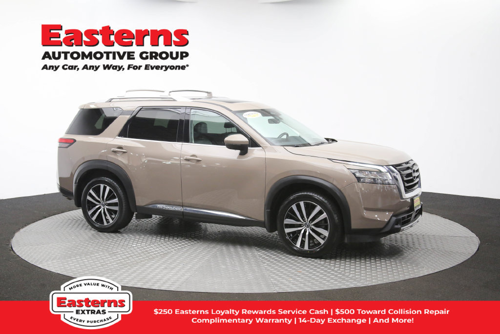 Used 2023 Nissan Pathfinder Platinum w/ Cargo Package AWD/4WD image 51