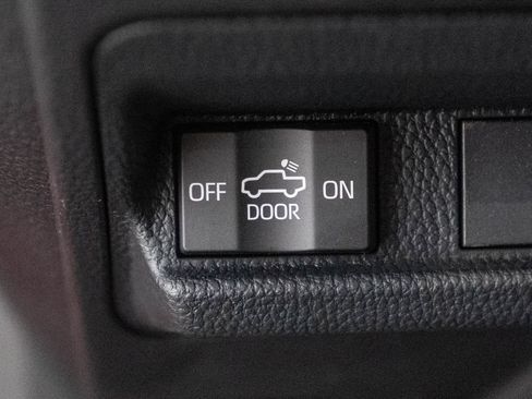 Certified 2026 Toyota Tacoma TRD Sport AWD/4WD image 24