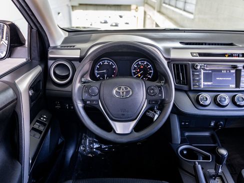 Used 2017 Toyota RAV4 LE w/ Carpet Mat Package FWD image 25