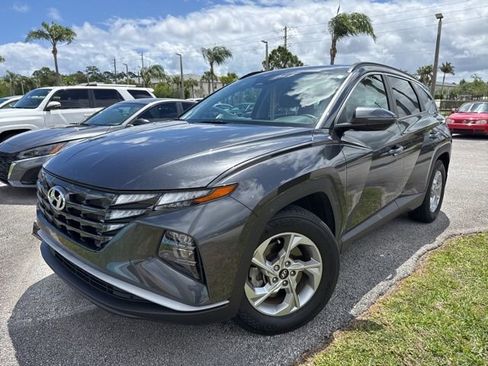 Certified 2022 Hyundai Tucson SEL w/ Cargo Package image 2