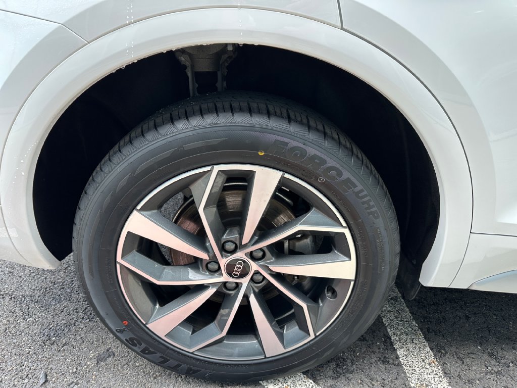 Certified 2023 Audi Q5 2.0T Premium Plus w/ Premium Plus Package AWD/4WD image 18