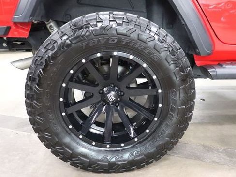 Used 2018 Jeep Wrangler Unlimited Sport S AWD/4WD image 26