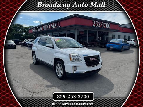 Used 2017 GMC Terrain SLE w/ Convenience Package AWD/4WD image 1