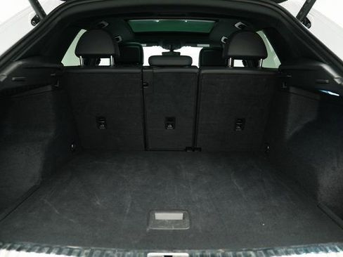 Used 2025 Audi Q3 2.0T Premium image 28