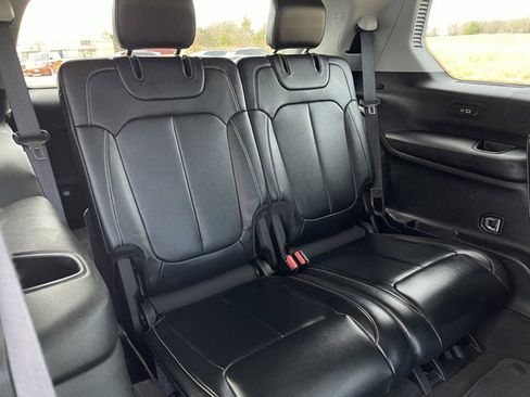 Used 2021 Jeep Grand Cherokee L Limited image 32