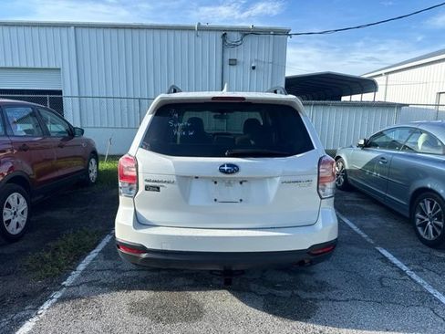 Used 2017 Subaru Forester 2.5i Premium w/ All-Weather Package AWD/4WD image 6